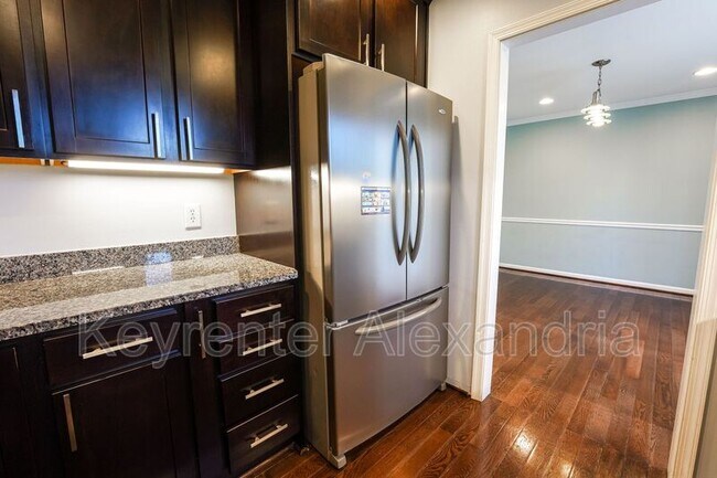 Foto del edificio - 1107 N Taylor St