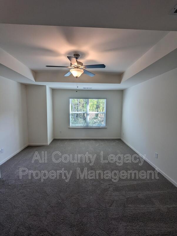 Building Photo - 4177 Spring Valley Cir