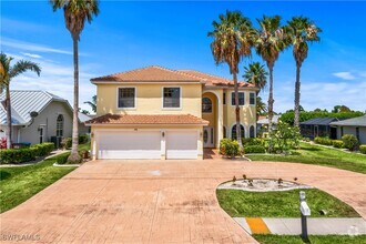 Building Photo - 4506 Pelican Blvd