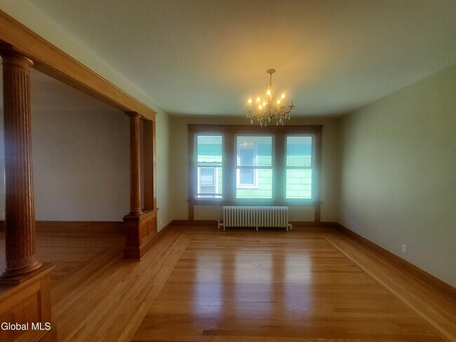 Foto del edificio - 38 Summit Ave