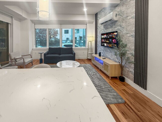 Foto del edificio - 236 W Thompson St