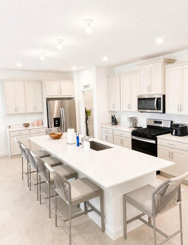 Foto del edificio - 14393 SW Ellison Dr