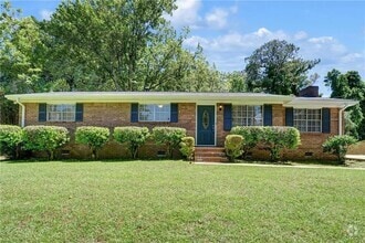 Building Photo - 606 Evergreen Dr