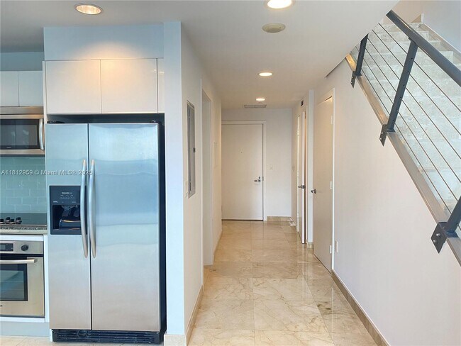 Foto del edificio - 1060 Brickell Ave