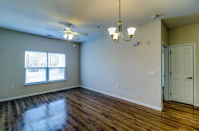 Building Photo - Ashleigh Place Senior Apartments