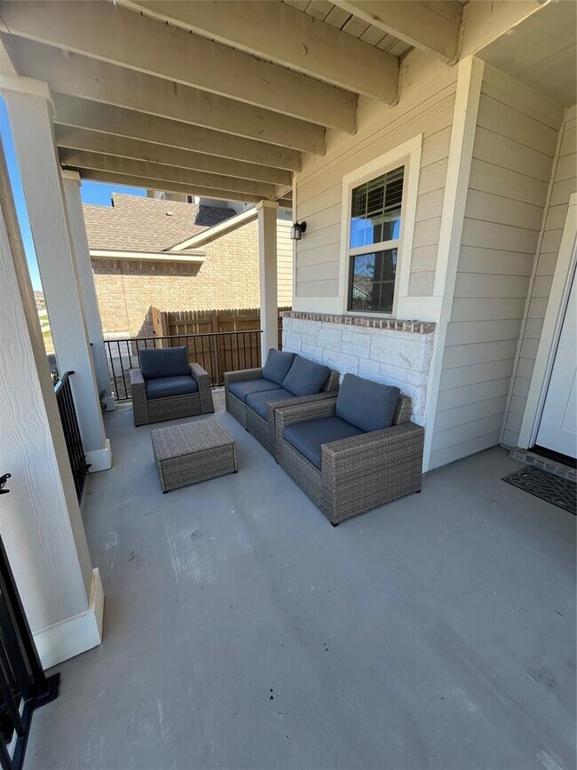 Foto del edificio - 8145 Daisy Cutter Crossing