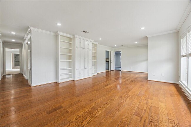 Foto del edificio - 5329 Judalon Ln