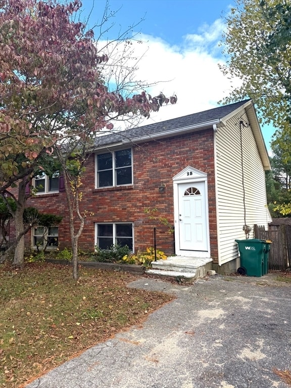 Building Photo - 2 Scotia Dr