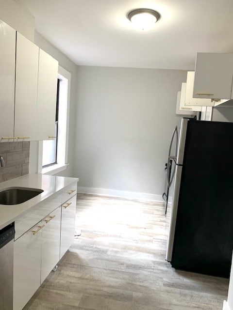Building Photo - 409 54th St