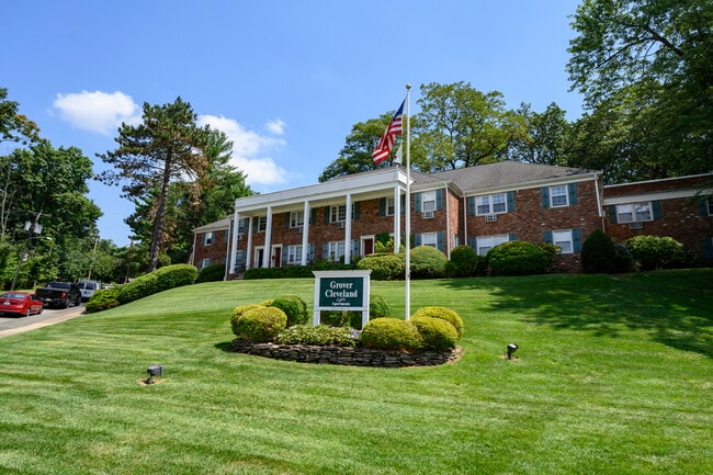 Grover Cleveland Front - Grover Cleveland Apartments