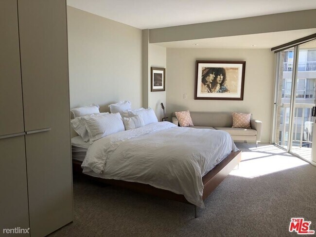 Foto del edificio - 2 br, 2 bath Condo - 515 Ocean Ave Unit 704N