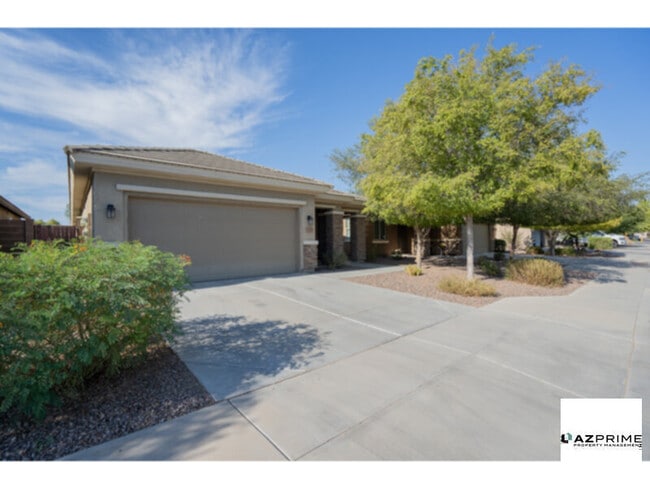 Embrace Comfort and Style in This Elegant ... - Embrace Comfort and Style in This Elegant ... House