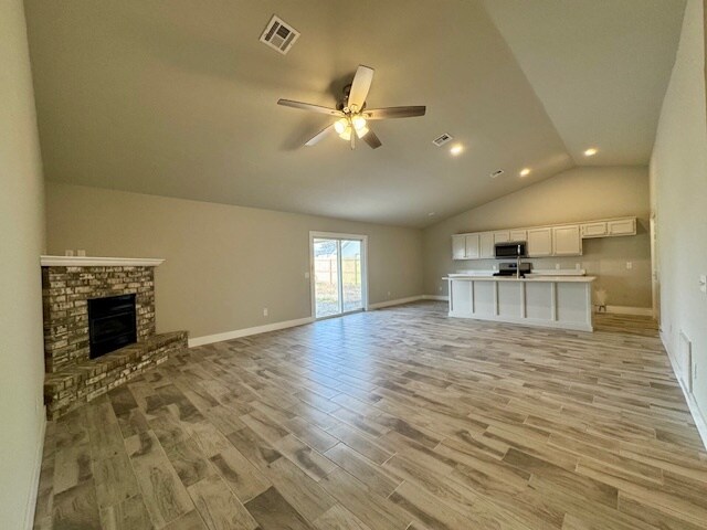 Foto del edificio - 609 6th Ave SW