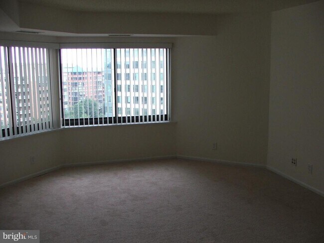 Foto del edificio - 900 N Stafford St