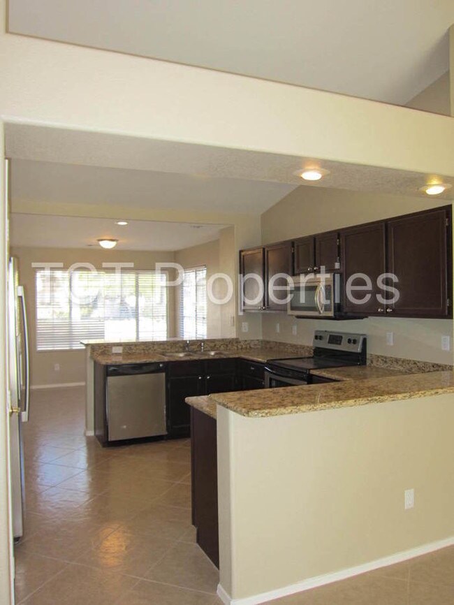 Foto del edificio - 4349 E San Remo Ave