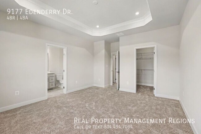 Foto del edificio - 9177 Edenderry Dr