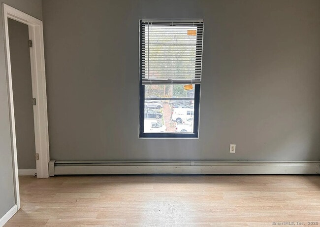 Foto del edificio - 40 Lawrence St