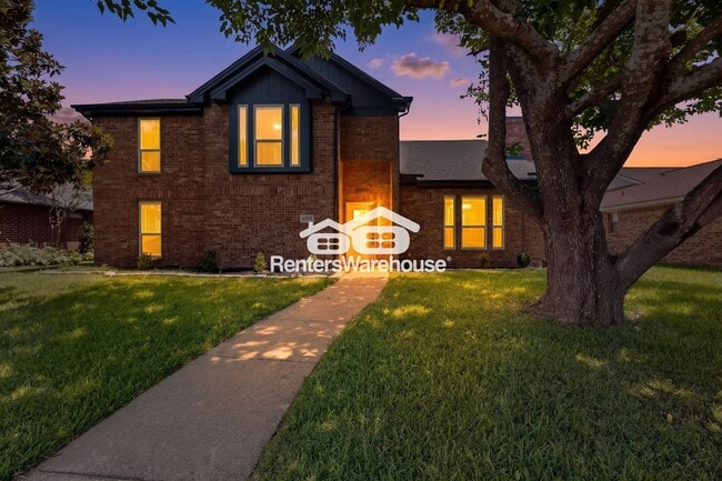 Building Photo - 8008 Cornell Dr