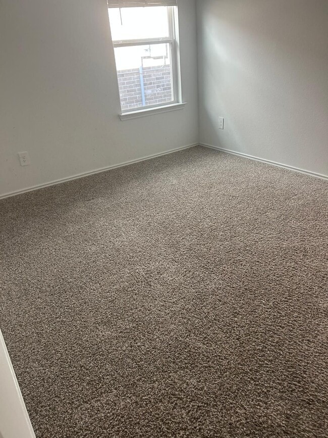 Foto del edificio - 23810 Desert Brush Ct