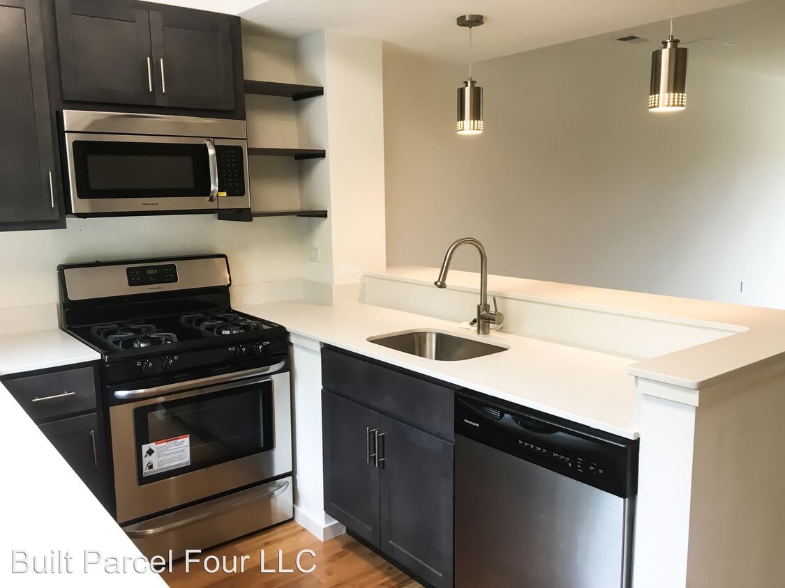 Primary Photo - 2 br, 2 bath Apartment - 3 Seitz Terrace