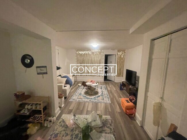 Building Photo - 774 Columbus Ave