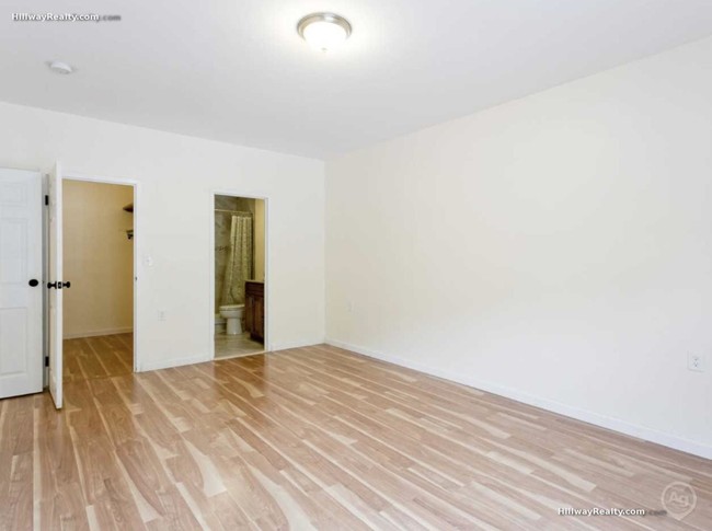 Building Photo - 757 Highland Ave