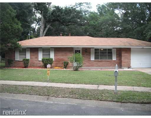 Primary Photo - 7404 Madison Dr