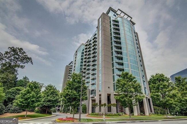 Building Photo - 3300 Windy Ridge Pkwy SE
