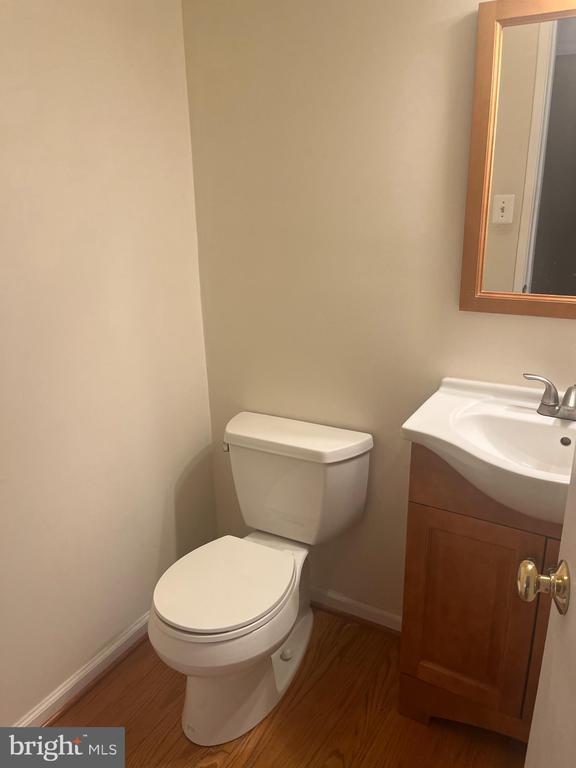 Building Photo - 12140 Bentridge Pl