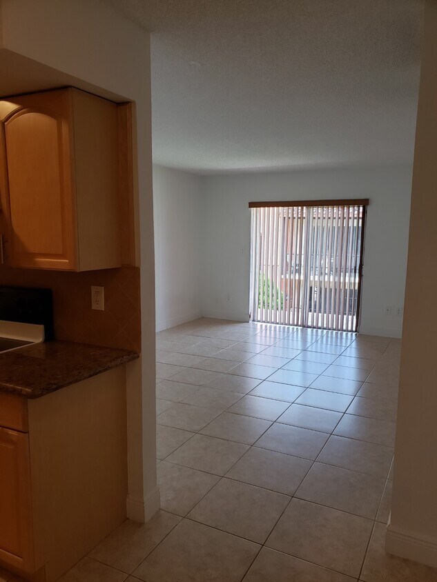 10786 N Kendall Dr Unit D10, Miami, FL 33176 Condo for Rent in Miami