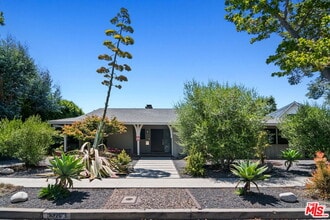 Building Photo - 13202 Dobbins Pl