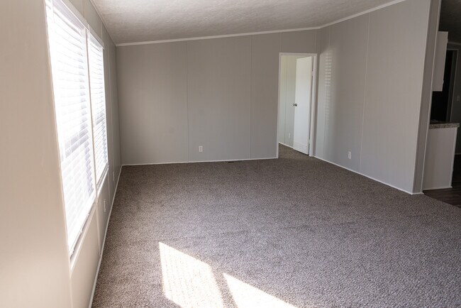 Foto del edificio - 120 Parma Ct