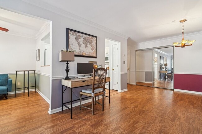 Foto del edificio - 95 Crestview Ln