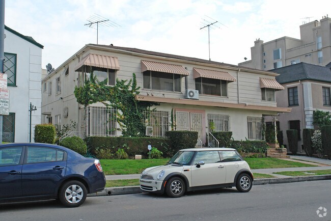 Building Photo - 618 Hauser Blvd