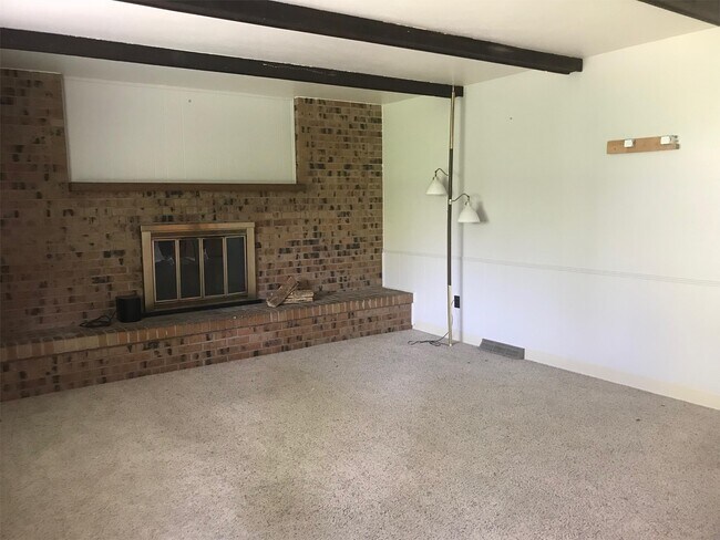 Building Photo - 7311 Quail St