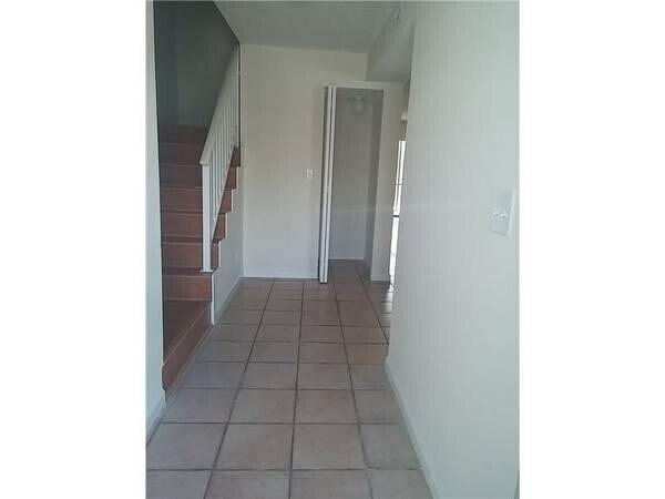 Building Photo - 1307 Partridge Close