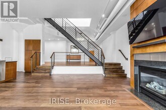 Building Photo - 155 Dalhousie St
