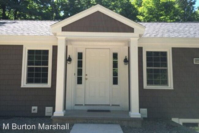 Building Photo - 2 br, 1.5 bath House - 1873 Preston Hill Rd