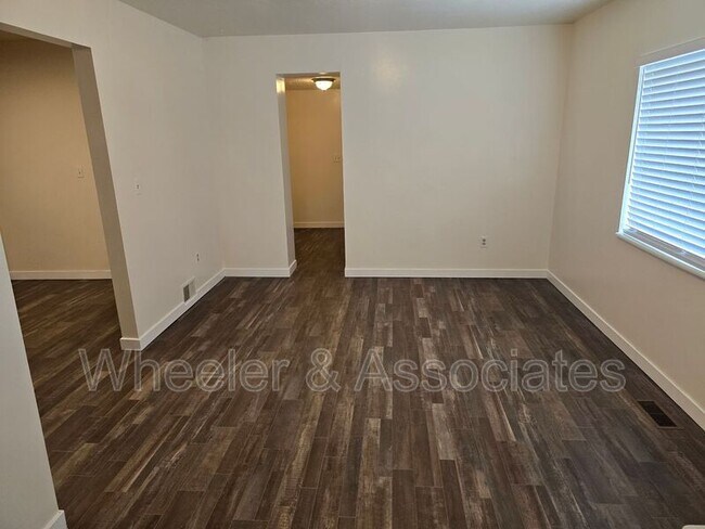 Foto del edificio - 2988 Adams Ave