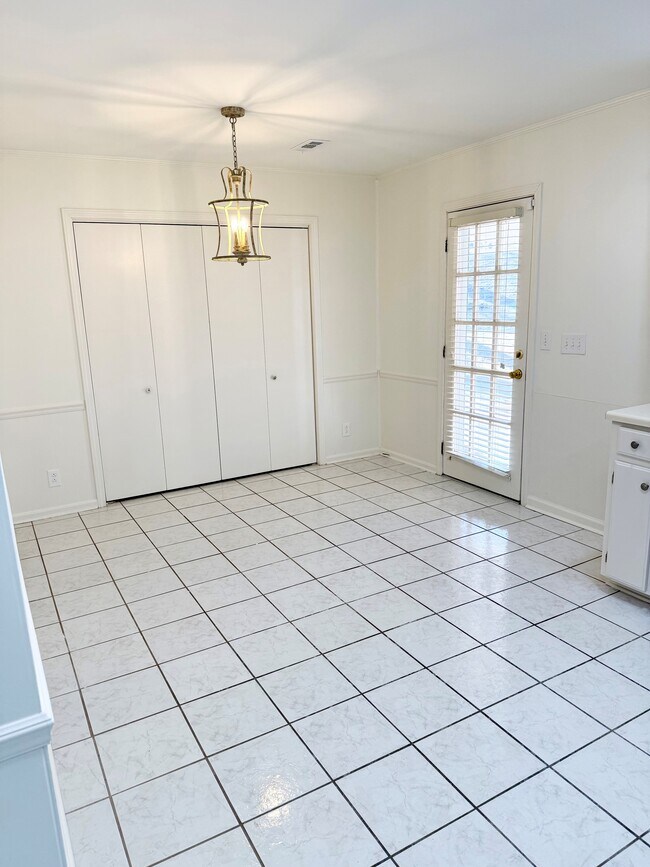 Building Photo - 1524 Galway Bay Cir