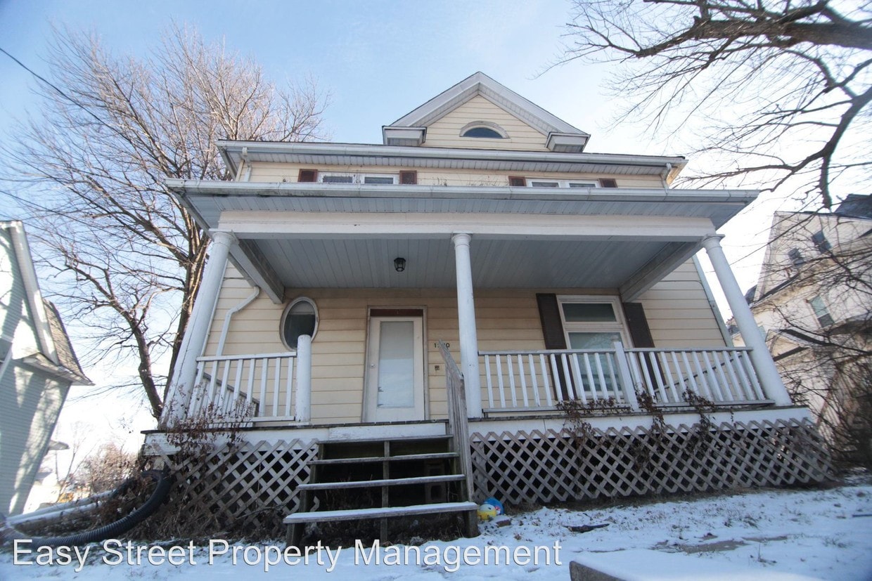 Primary Photo - 1220 15th St