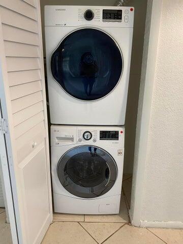 Foto del edificio - 1291 NW 13th St