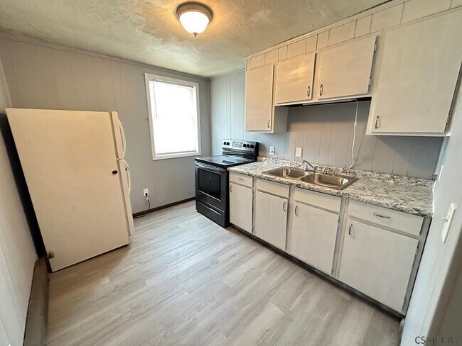 Foto del edificio - 1695 Solomon Run Rd