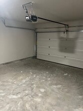 Building Photo - 3316 Vine Ter Trce