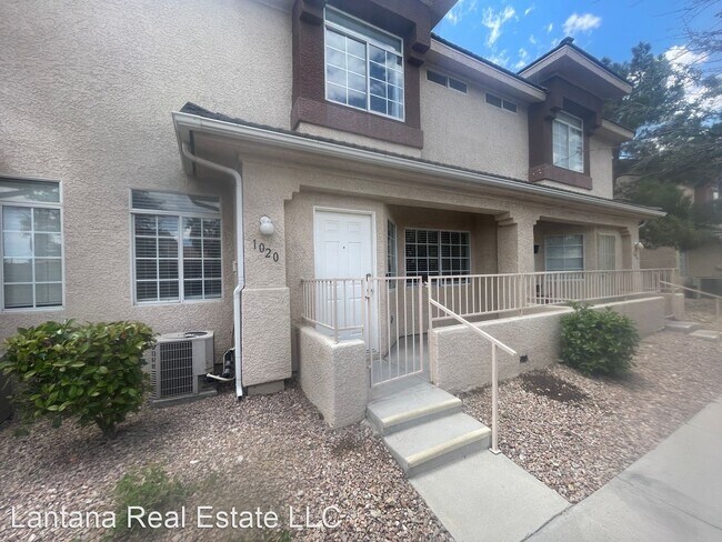 Foto del edificio - 3 br, 2.5 bath House - 1020 Dusty Creek St.