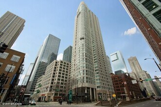 Building Photo - 345 N LaSalle St