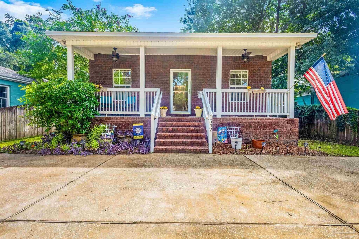 Foto principal - 542 S 1st St