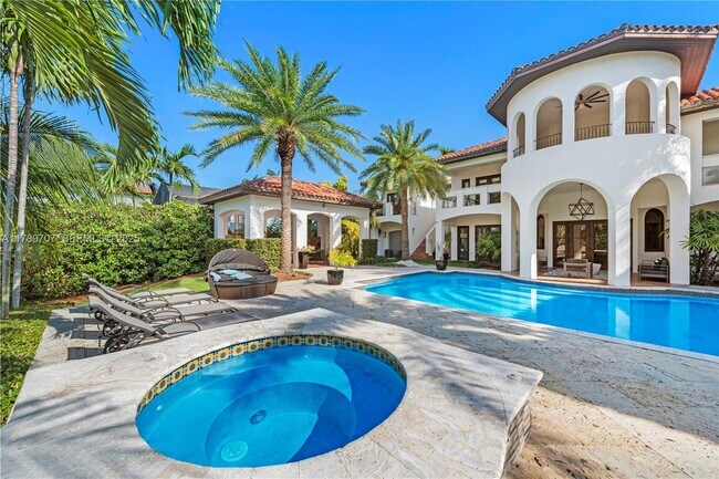 Foto del edificio - 1201 NE 83rd St