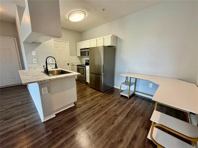 Foto del edificio - 13115 Sanctuary Cove Dr