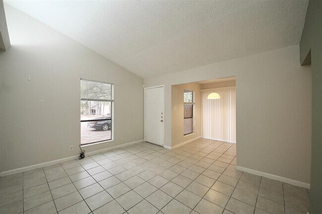 Building Photo - 2809 Parker Ln
